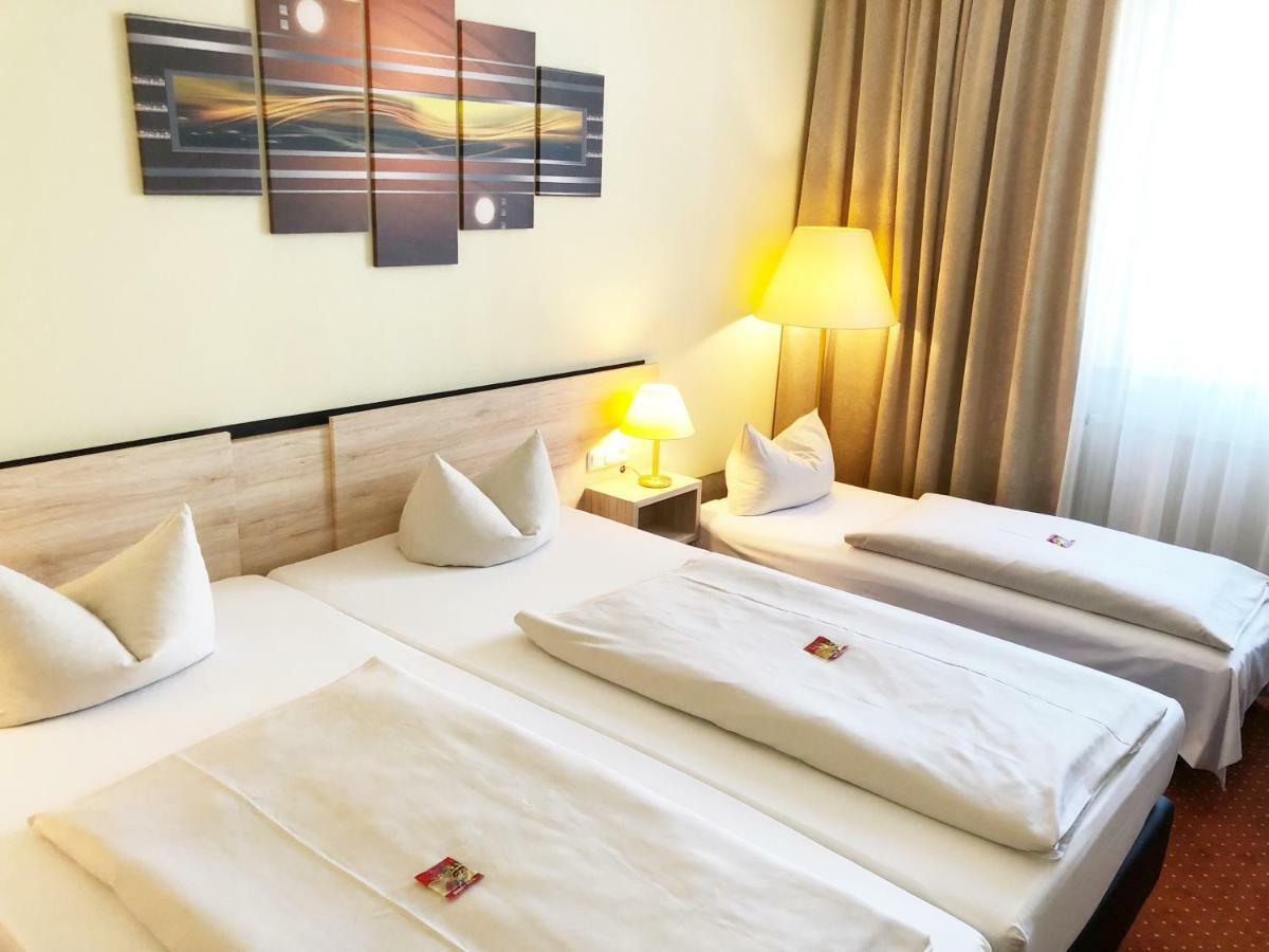 Novina Hotel Suedwestpark Nürnberg Kültér fotó