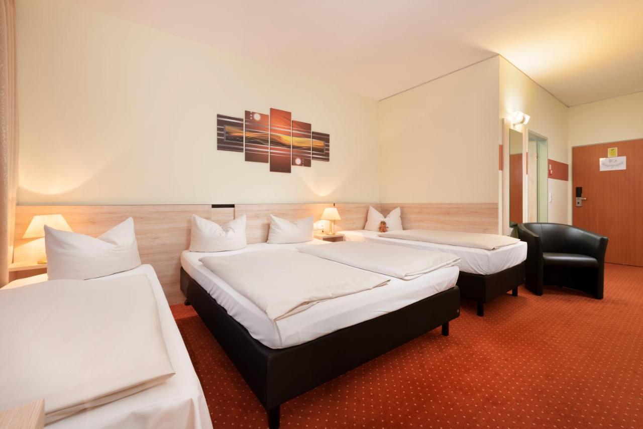 Novina Hotel Suedwestpark Nürnberg Kültér fotó